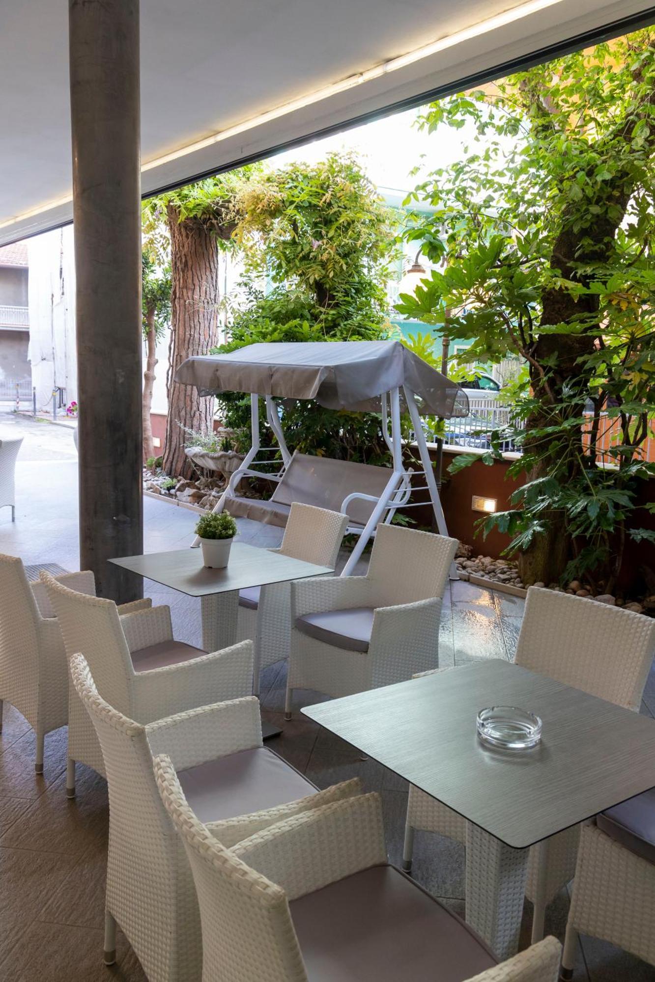 Hotel Della Motta Bellaria-Igea Marina Exterior foto
