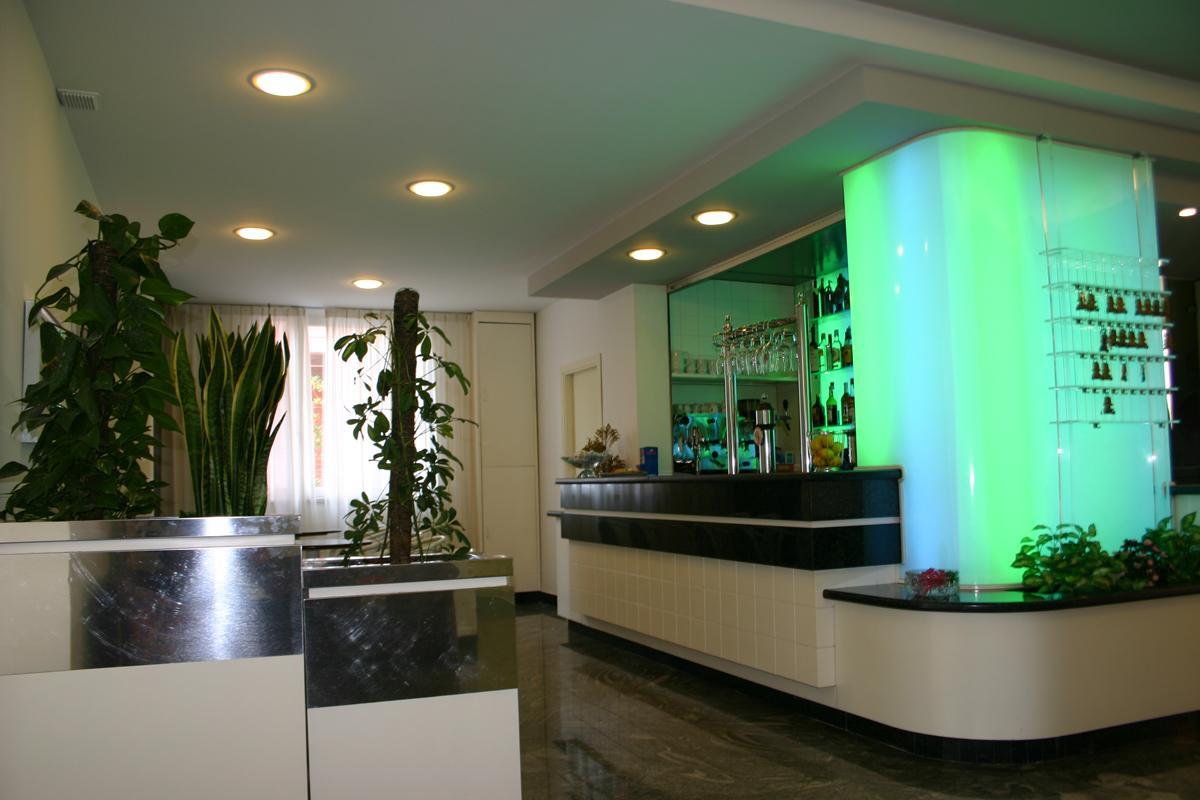 Hotel Della Motta Bellaria-Igea Marina Exterior foto