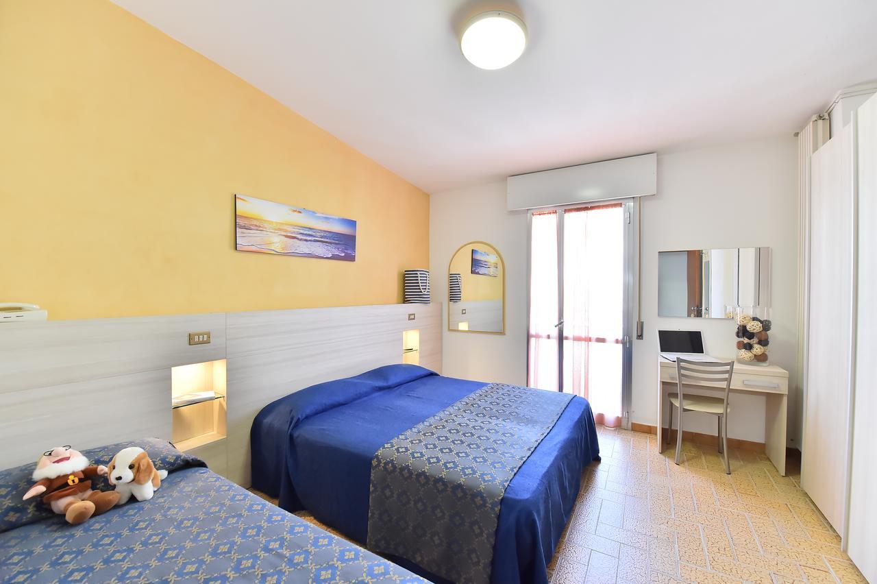 Hotel Della Motta Bellaria-Igea Marina Exterior foto